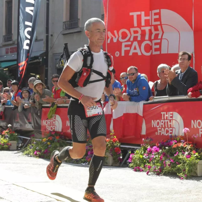 Arno Kroner running at UTMB in the Alps.